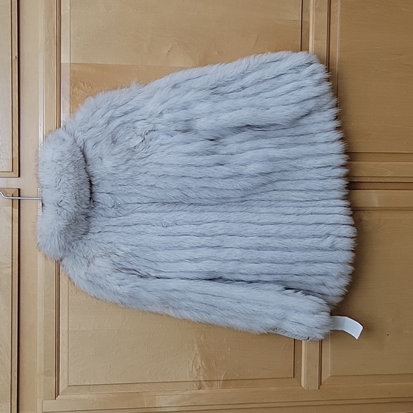 Saga Blue Fox jacket - Picture 7 of 7